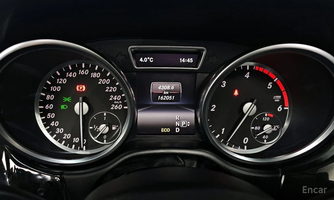 Mercedes-Benz ML 350  - изображение 8