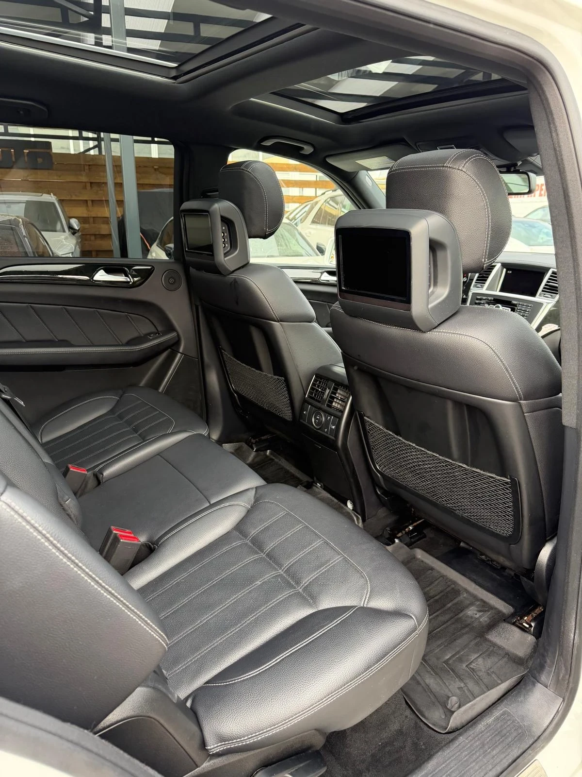 Mercedes-Benz GL 350 4Matic AMG-Pack УНИКАЛНА - изображение 9