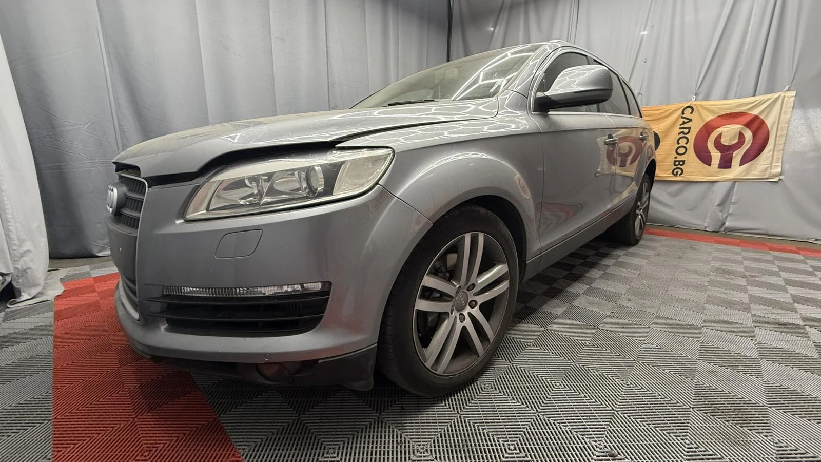 Audi Q7, снимка 2 - Автомобили и джипове - 53960059