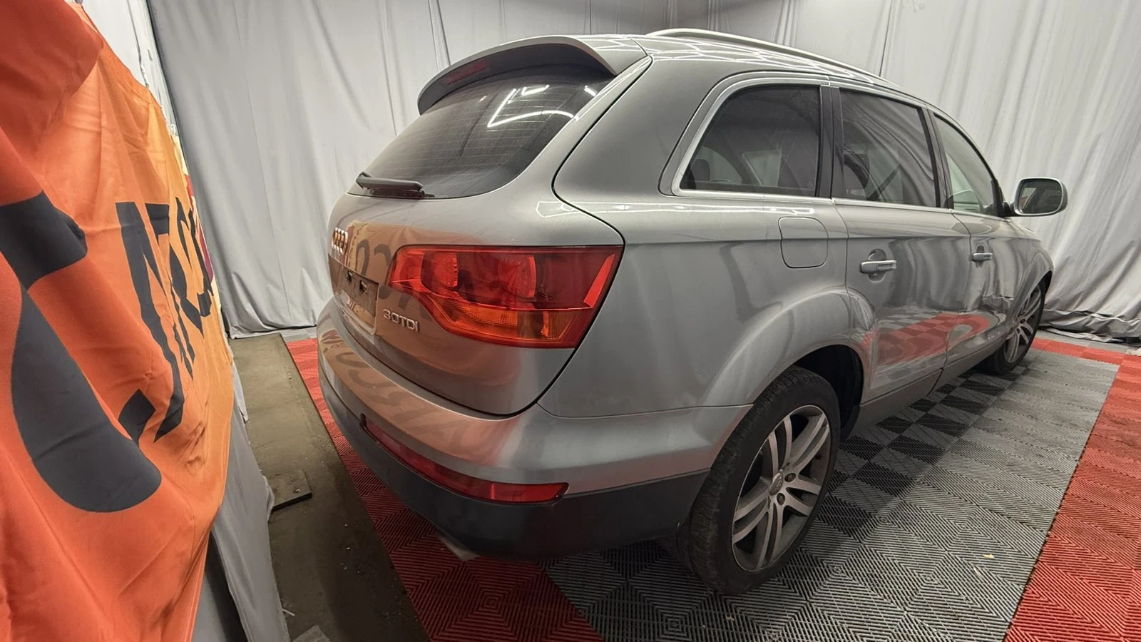 Audi Q7, снимка 3 - Автомобили и джипове - 53960059