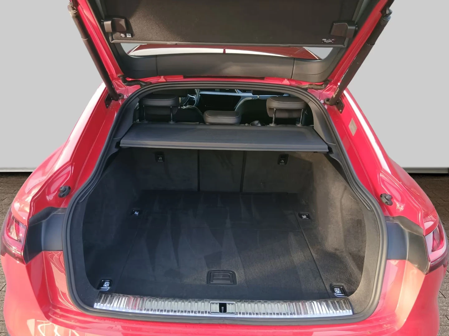 Audi Q8 E-TRON/340HP/SPORTBACK/ADVANCED/AHK/CAM/NAVI/212q | Mobile.bg � ����������� 15