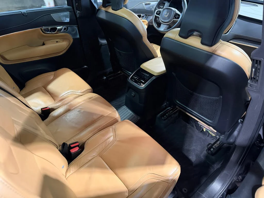 Volvo Xc90 T8 INSCRIPTION* PLUG-IN* BOWERS* HEAD-UP* 360* ПАН, снимка 10 - Автомобили и джипове - 54702297