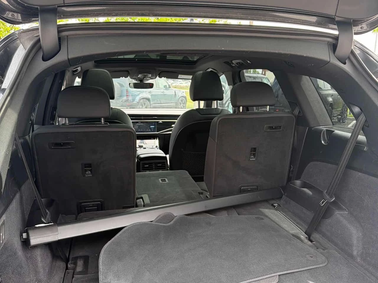 Audi Q7 Komfort * CARFAX * БЕЗ ПЪРВОНАЧАЛНА ВНОСКА, снимка 10 - Автомобили и джипове - 54787258