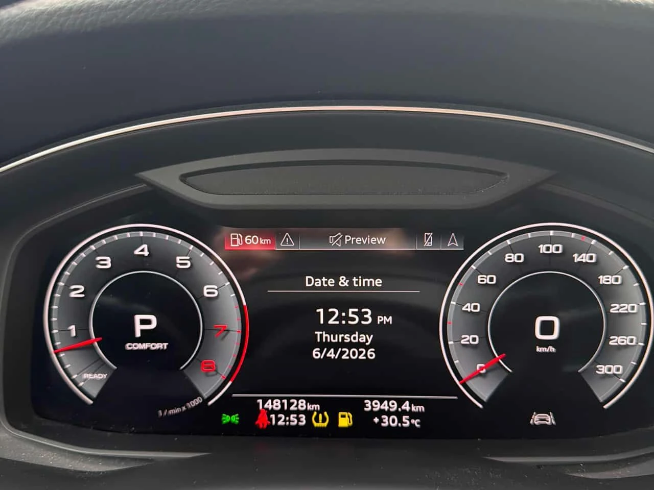 Audi Q7 Komfort * CARFAX * БЕЗ ПЪРВОНАЧАЛНА ВНОСКА, снимка 8 - Автомобили и джипове - 54787258