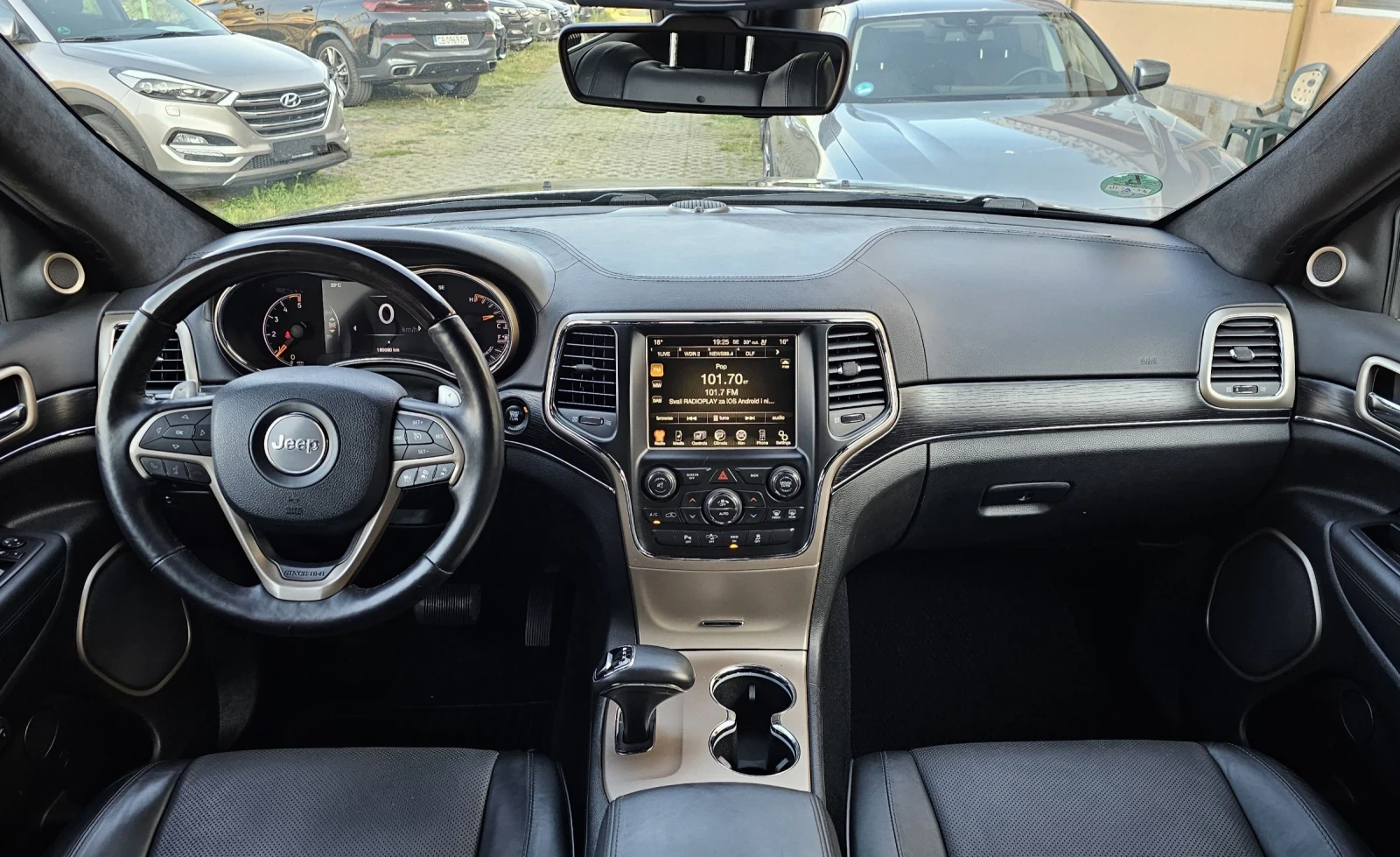 Jeep Grand cherokee 3.0 CRDI Summit 4x4 250 к.с. Камера Keyless, снимка 11 - Автомобили и джипове - 55051658