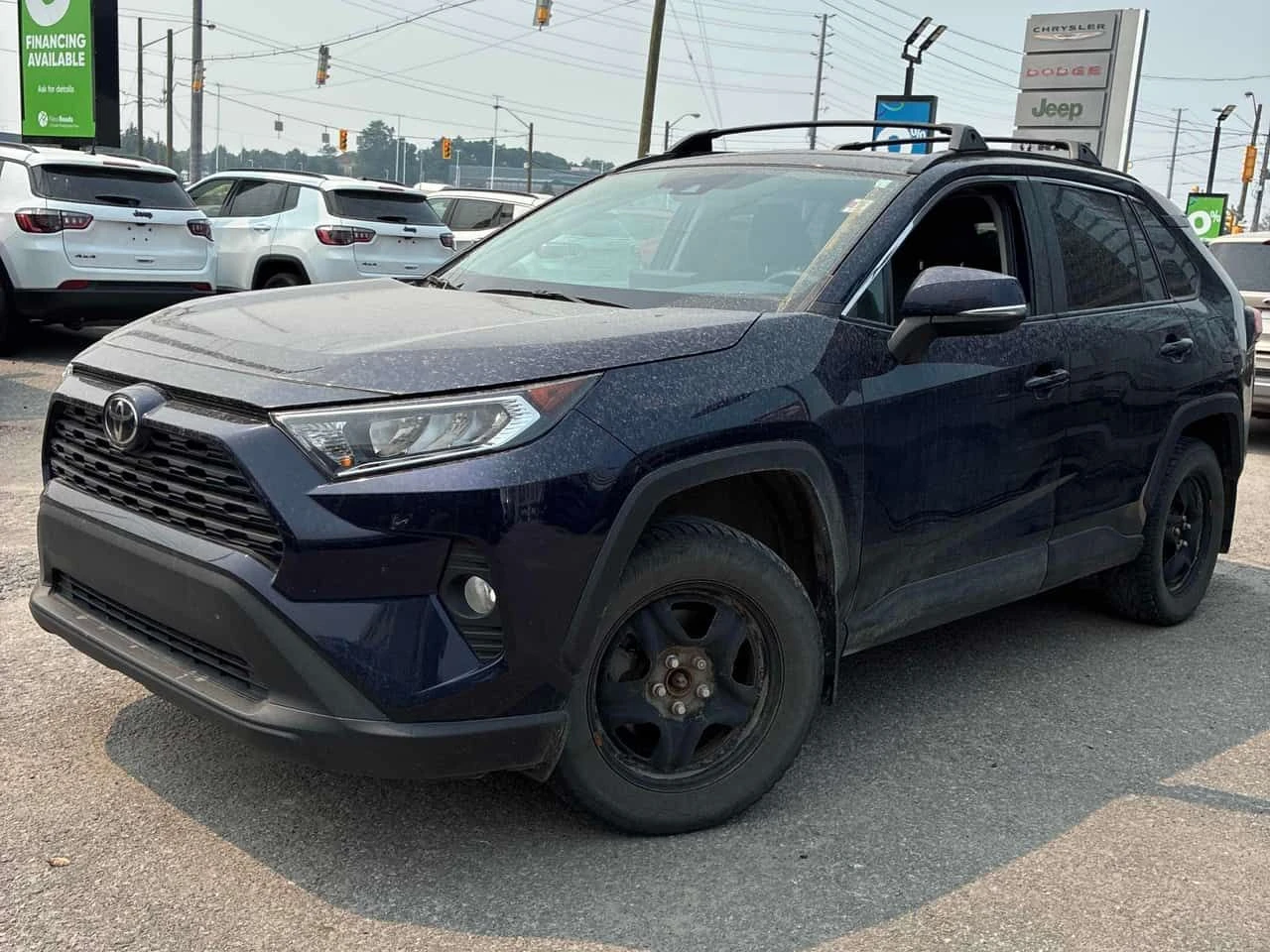 Toyota Rav4  XLE / CARFAX / АВТОКРЕДИТ , снимка 2 - Автомобили и джипове - 55650148
