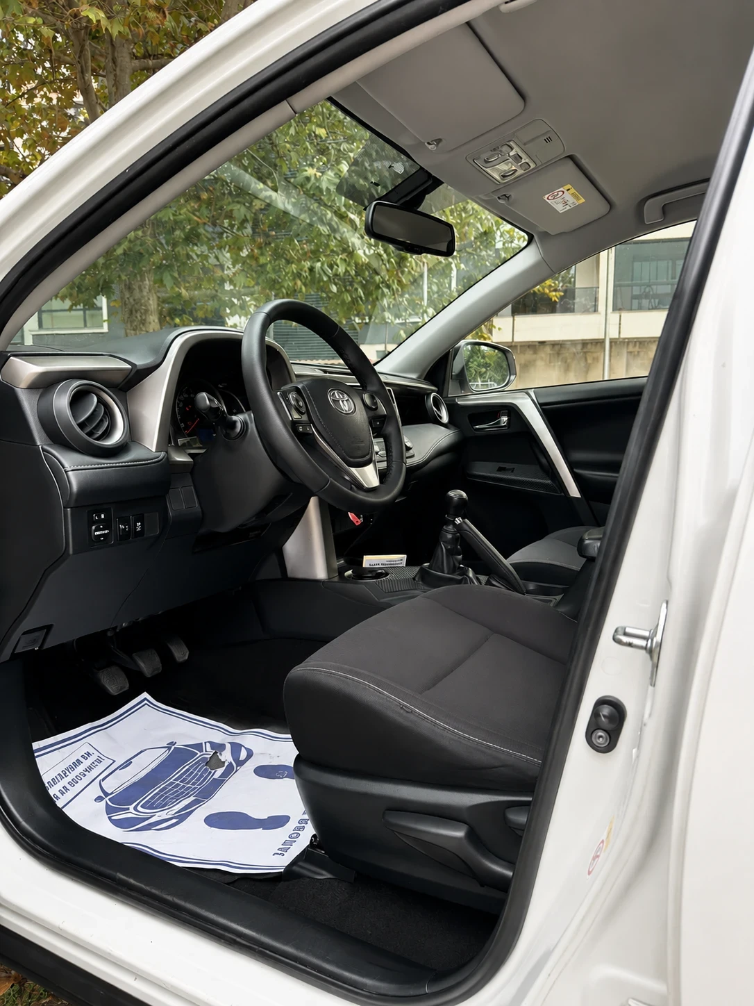 Toyota Rav4 2.0 D4D/Camera/125�.� | Mobile.bg � ����������� 8