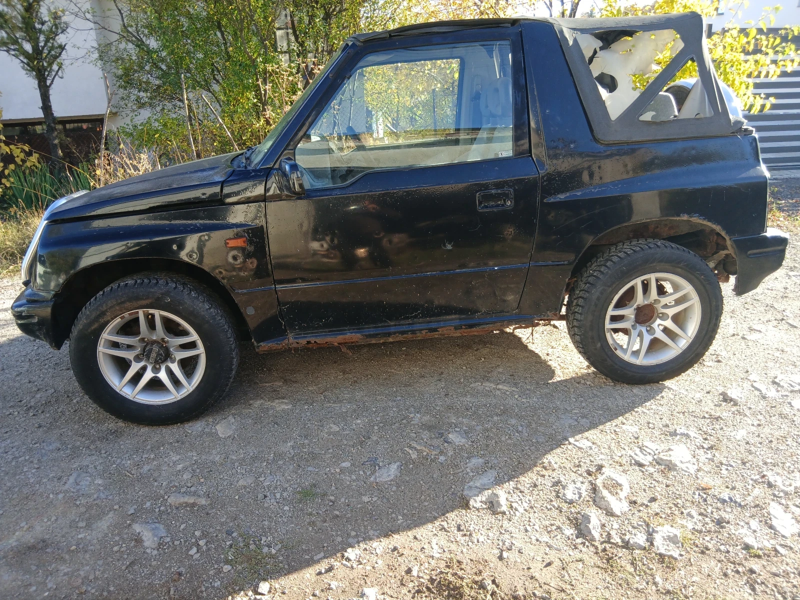 Suzuki Vitara 1.6 16v, снимка 3 - Автомобили и джипове - 56650612