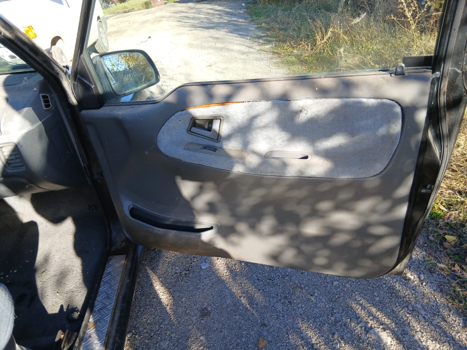 Suzuki Vitara 1.6 16v, снимка 15 - Автомобили и джипове - 56650612