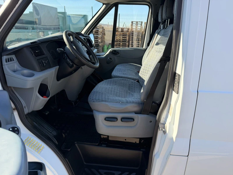Ford Transit 125T350, снимка 8 - Бусове и автобуси - 53167561