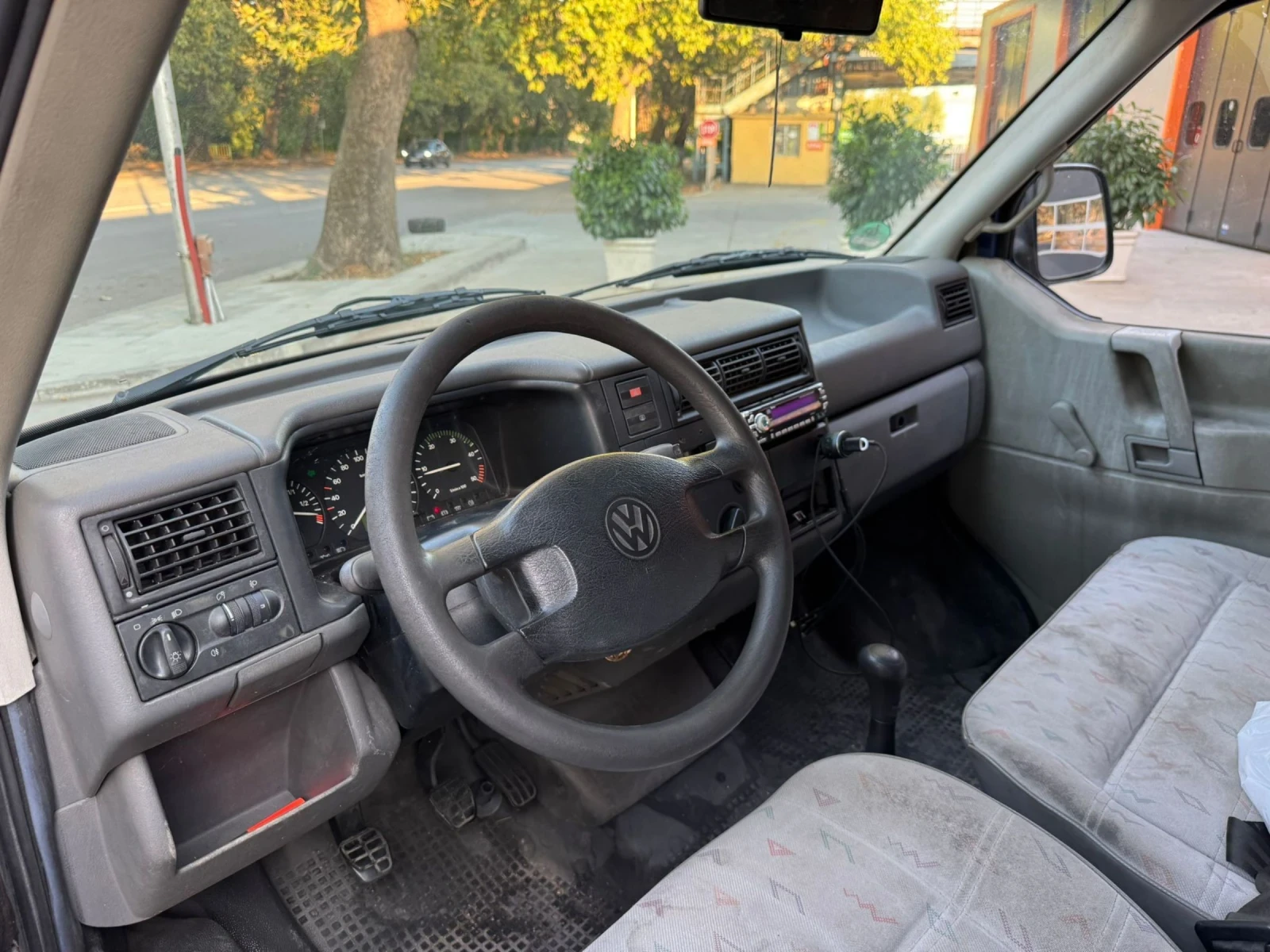 VW T4 Long 8+ 1 Germany Нов Внос  - изображение 8