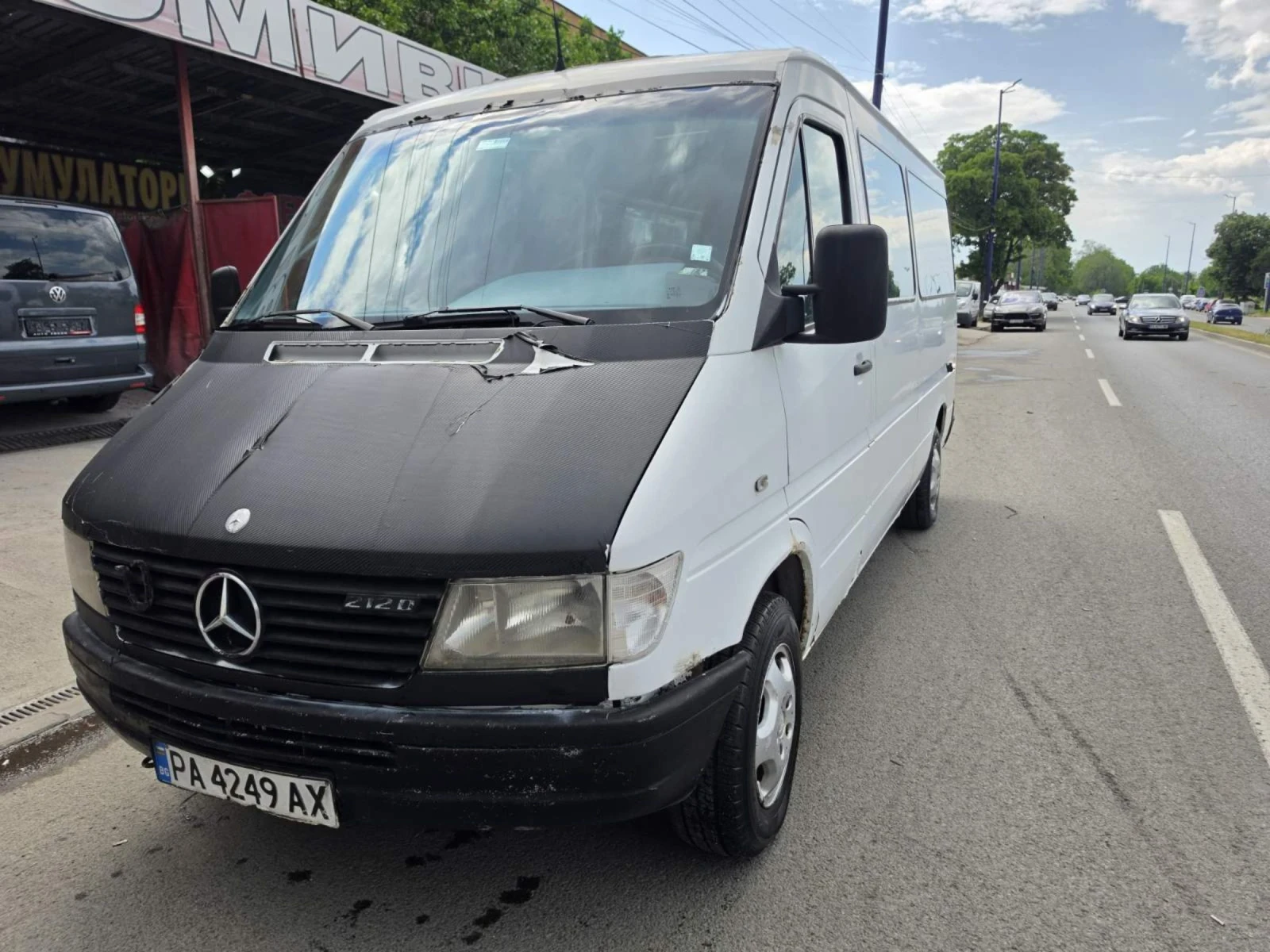 Mercedes-Benz Sprinter 212 Без прехвърляне , снимка 2 - Бусове и автобуси - 54632181