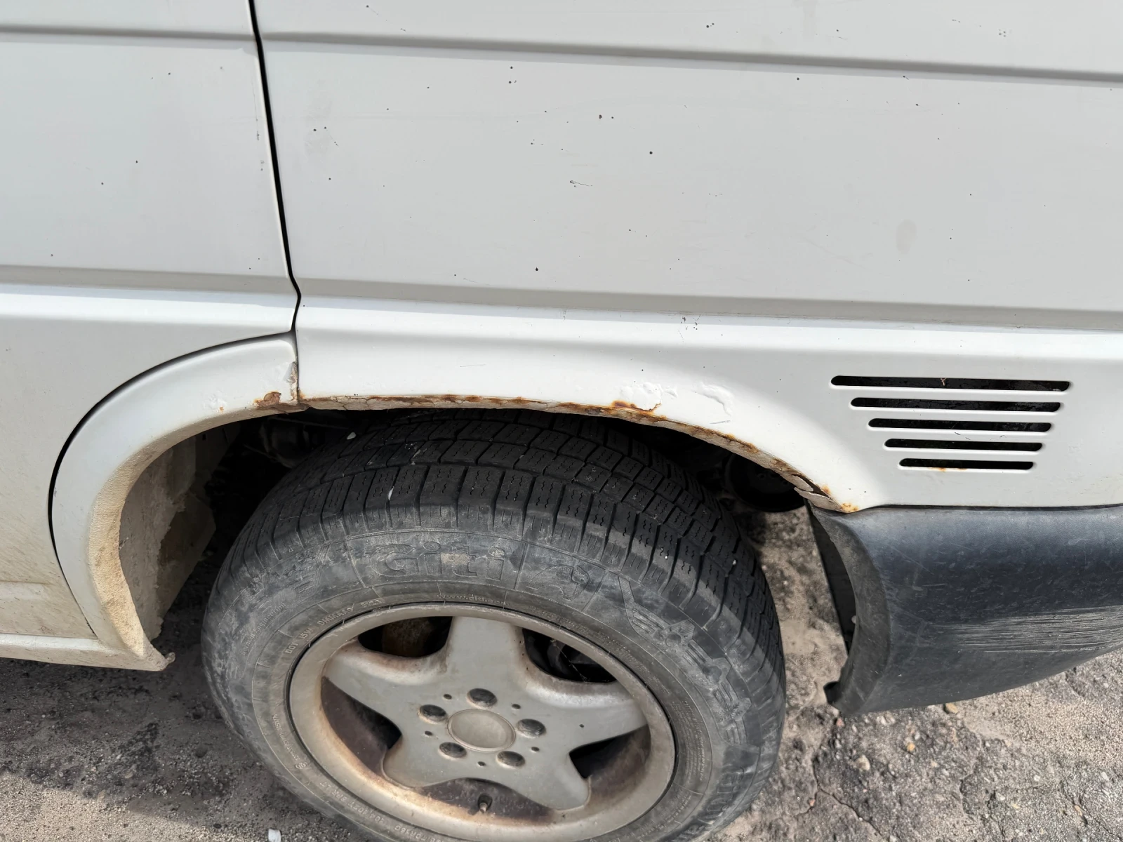 VW T4 2.4 Чист дизел , снимка 5 - Бусове и автобуси - 55589327
