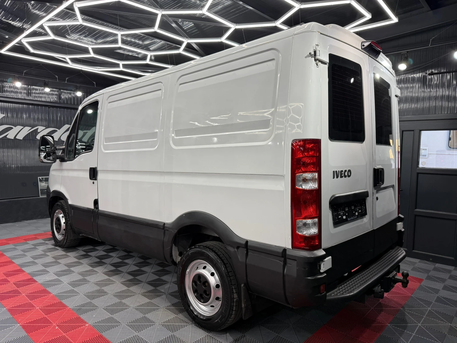 Iveco 35s17 3.0d КЛИМА, снимка 2 - Бусове и автобуси - 56010553