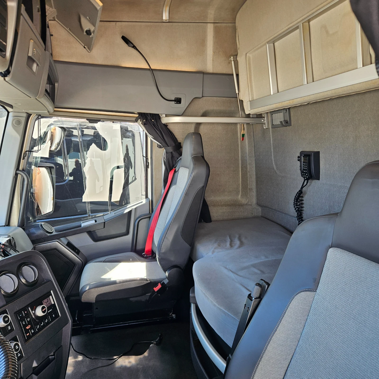 Renault T Т 460, снимка 4 - Камиони - 54347709