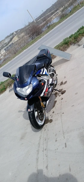 Обява за продажба на Suzuki Gsxr 1000 ~5 200 лв. - изображение 4