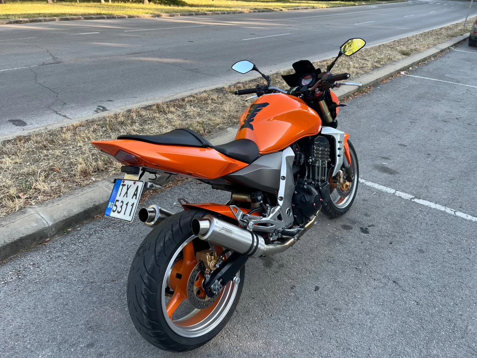 Kawasaki Zr 1000 - изображение 3