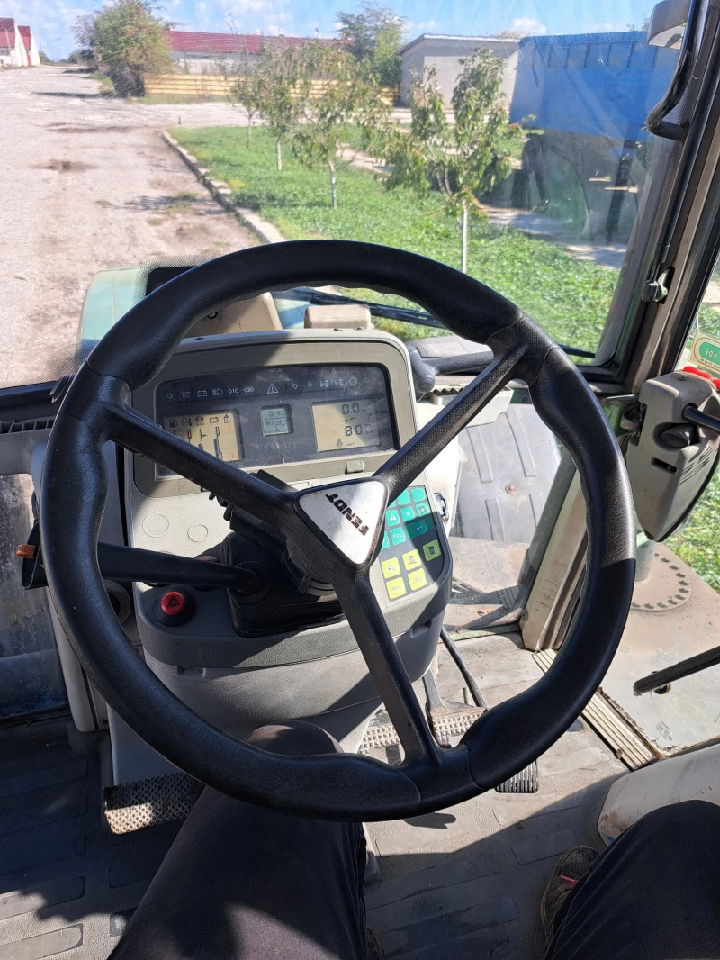 Трактор Fendt 818 VARIO TMS, снимка 14 - Селскостопанска техника - 52354465
