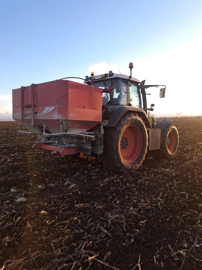 Трактор Fendt 818 VARIO TMS, снимка 3 - Селскостопанска техника - 52354465