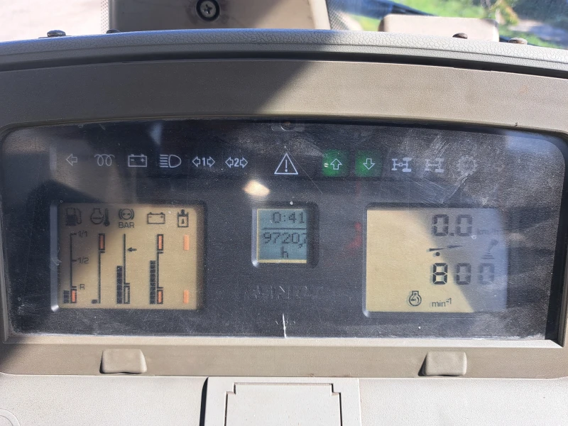 Трактор Fendt 818 VARIO TMS, снимка 15 - Селскостопанска техника - 52354465