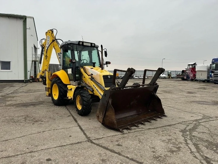 Багер New Holland LB 110B - изображение 5