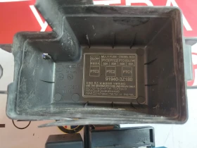 91940-3Z180 95210-2E000 Кутия с релета HYUNDAI I40 1.7CRDI  91940-3Z180 95210-2E000, снимка 3