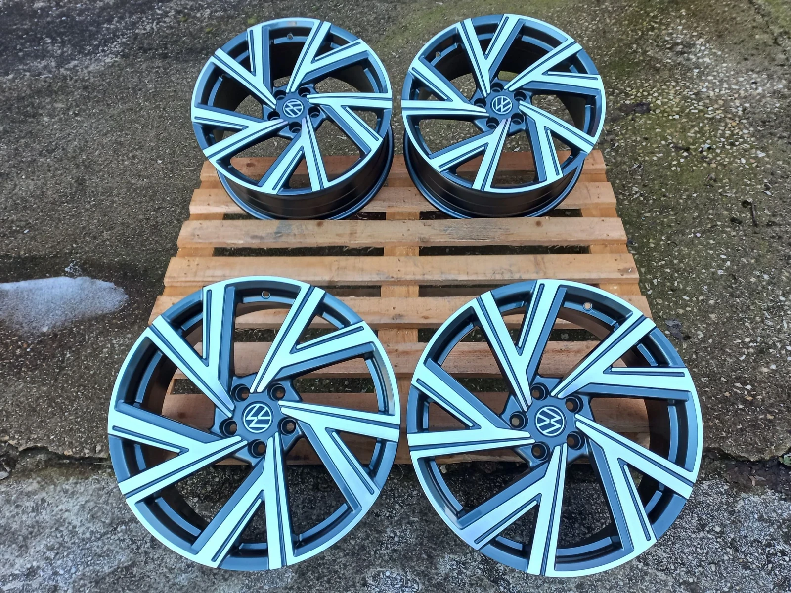 ������ �� VW | Mobile.bg � ����������� 2