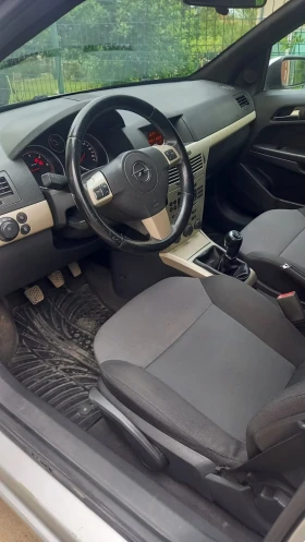 Opel Astra Н, снимка 16