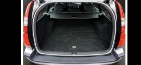 Volvo V70 Комби, снимка 12