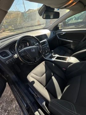 Volvo V60 - 6500 лв. / 3323.40 € - 68806196 5