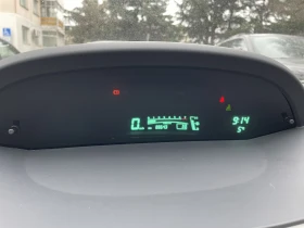 Toyota Yaris 1.3, снимка 6