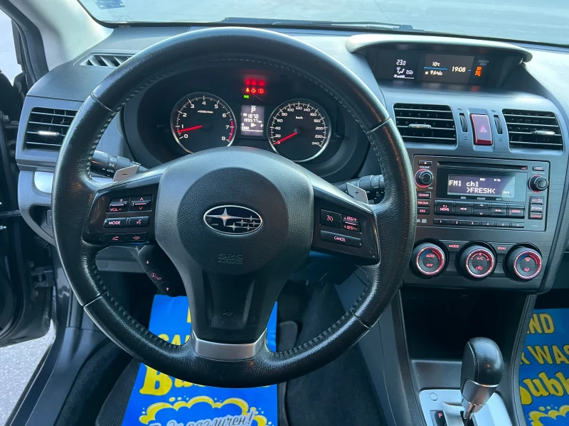 Subaru XV 2.0i   ШВЕЙЦАРИЯ, снимка 10 - Автомобили и джипове - 47623186