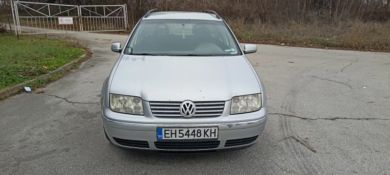 VW Bora 1.9 TDI,  110 к.с.  , снимка 1 - Автомобили и джипове - 48347694