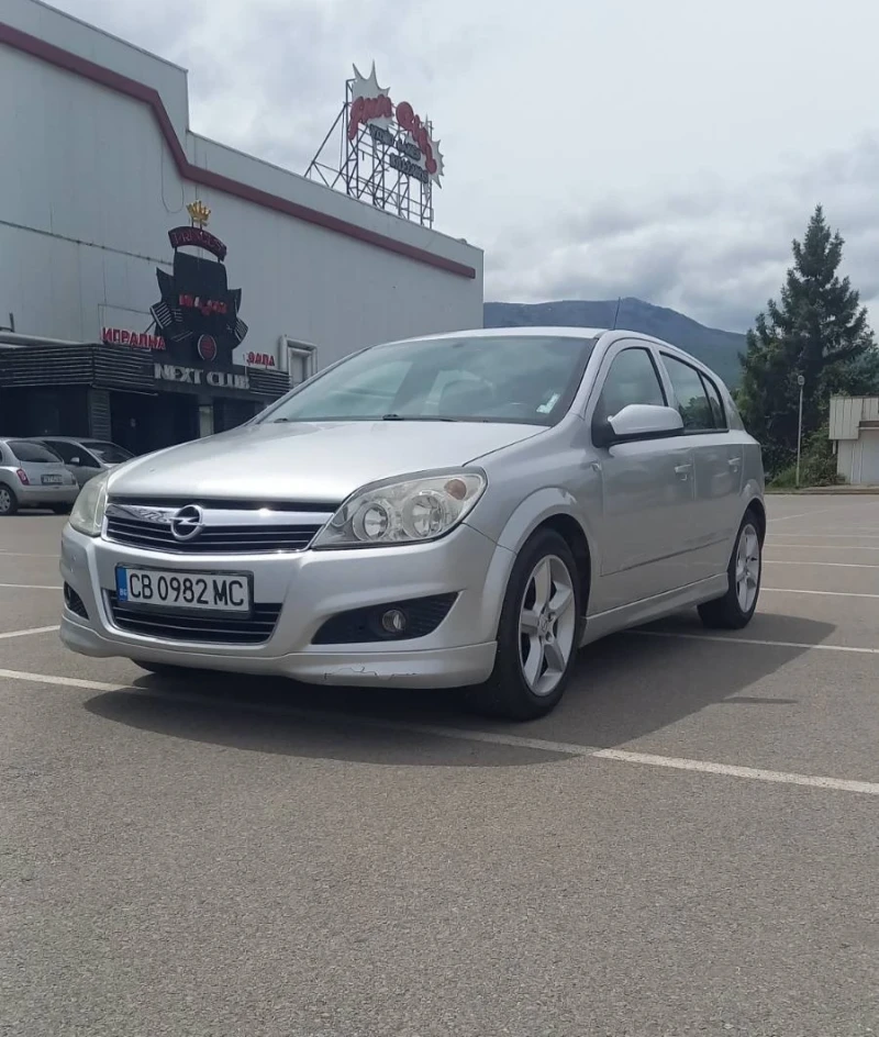 Opel Astra Н, снимка 3 - Автомобили и джипове - 52684677