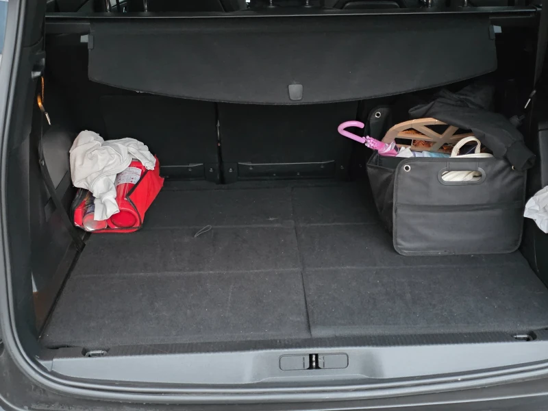 Peugeot 5008 2.0HDI 181 EAT8, снимка 13 - Автомобили и джипове - 53062319