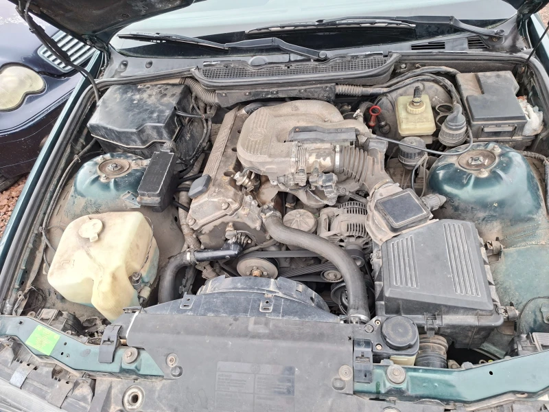 BMW 316 316i e36 kombi, снимка 10 - Автомобили и джипове - 53215399