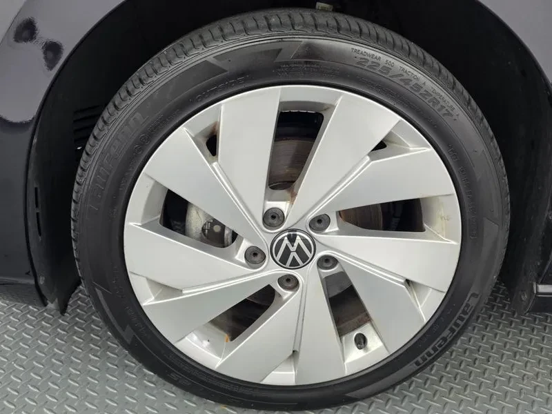 VW Golf 20 TDI PREMIUM, снимка 5 - Автомобили и джипове - 55562116
