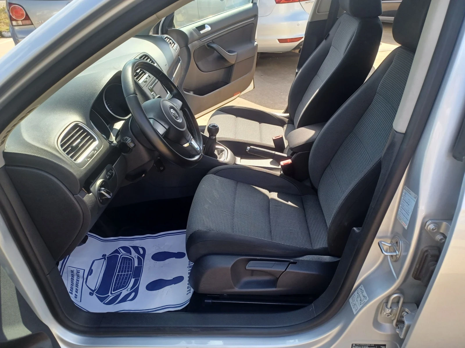 VW Golf 1.6TDi Bluemotion | Mobile.bg — изображение 13