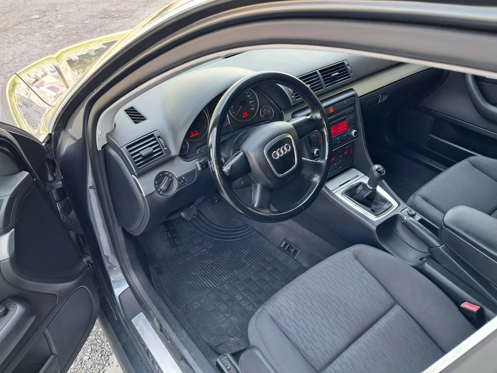 Audi A4 2.0 TDI  - изображение 5
