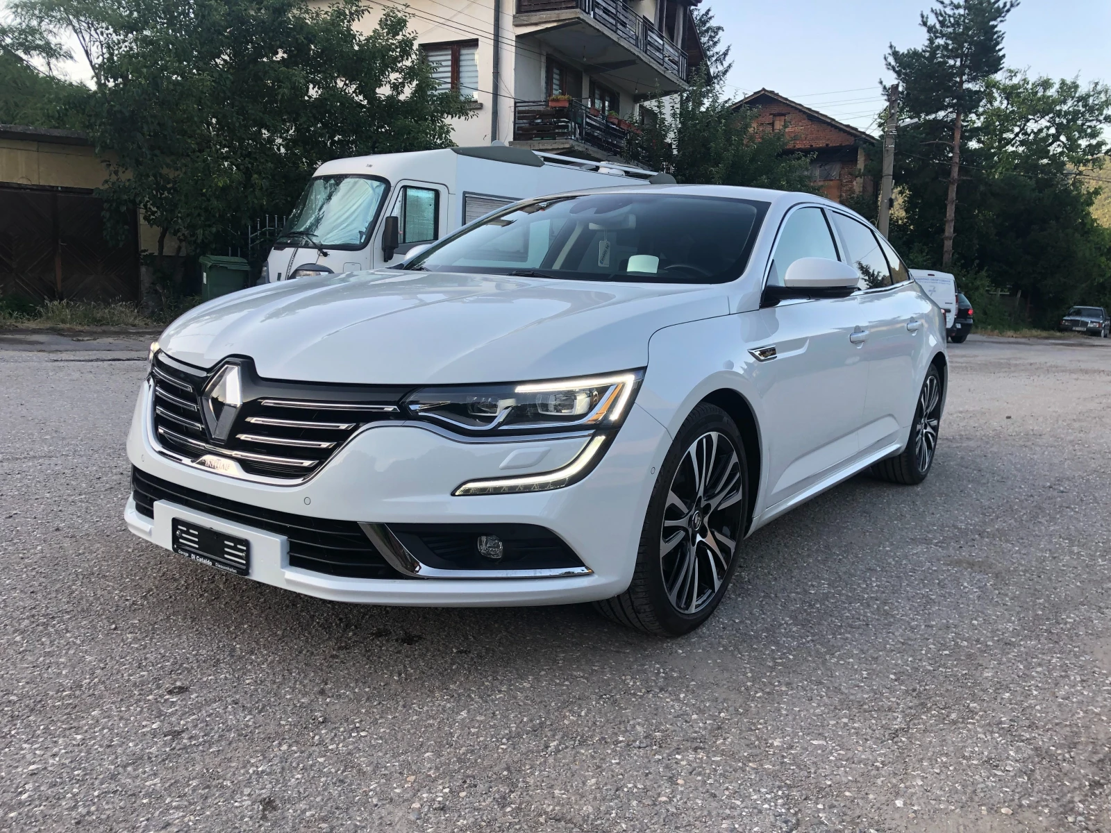 Renault Talisman ШВЕЙЦАРИЯ INITIALE PARIS - изображение 2