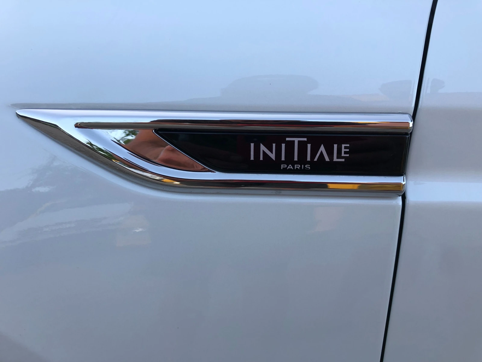 Renault Talisman ШВЕЙЦАРИЯ INITIALE PARIS - изображение 7