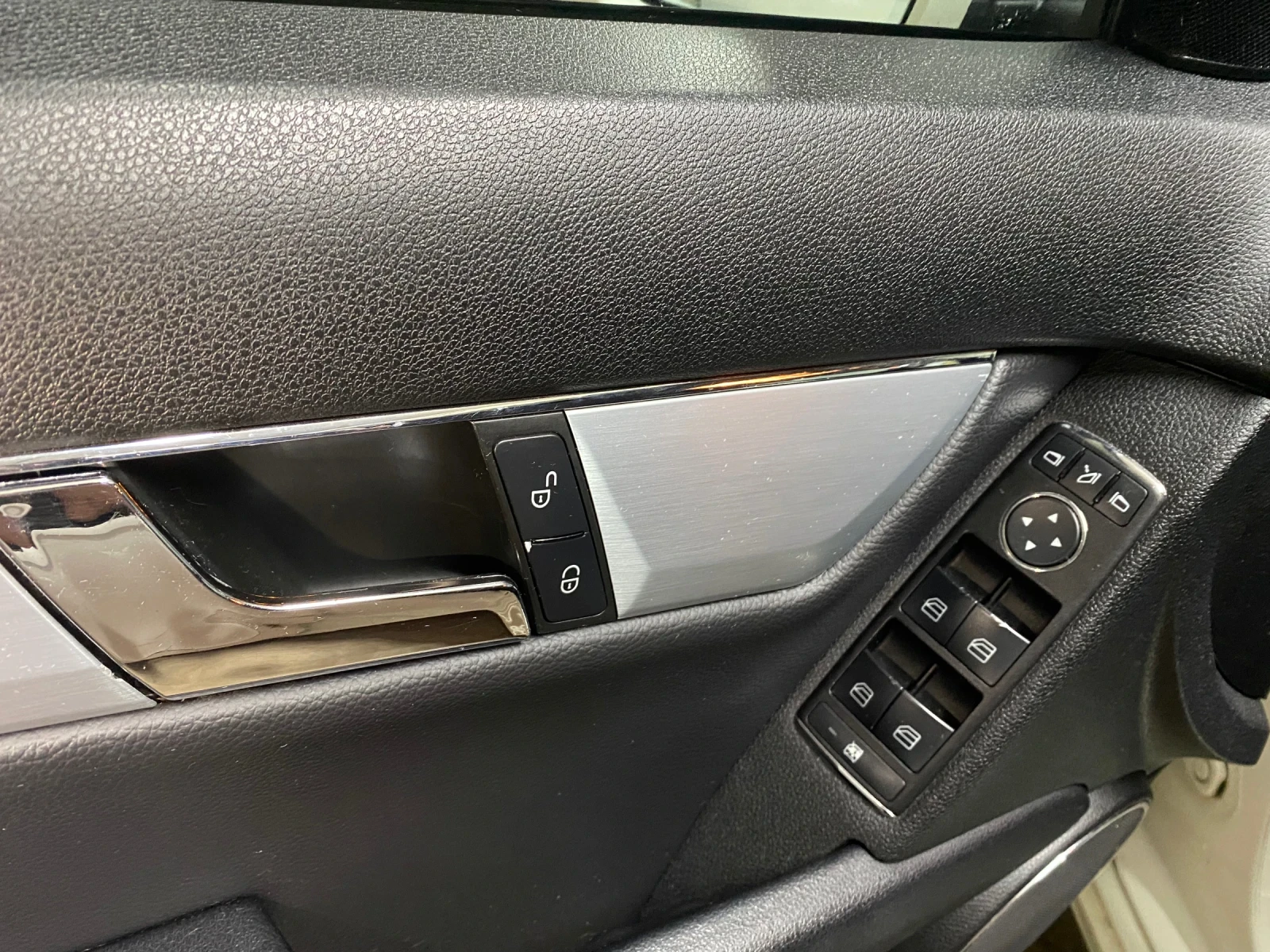 Mercedes-Benz C 180 C 180 kompressor - изображение 8