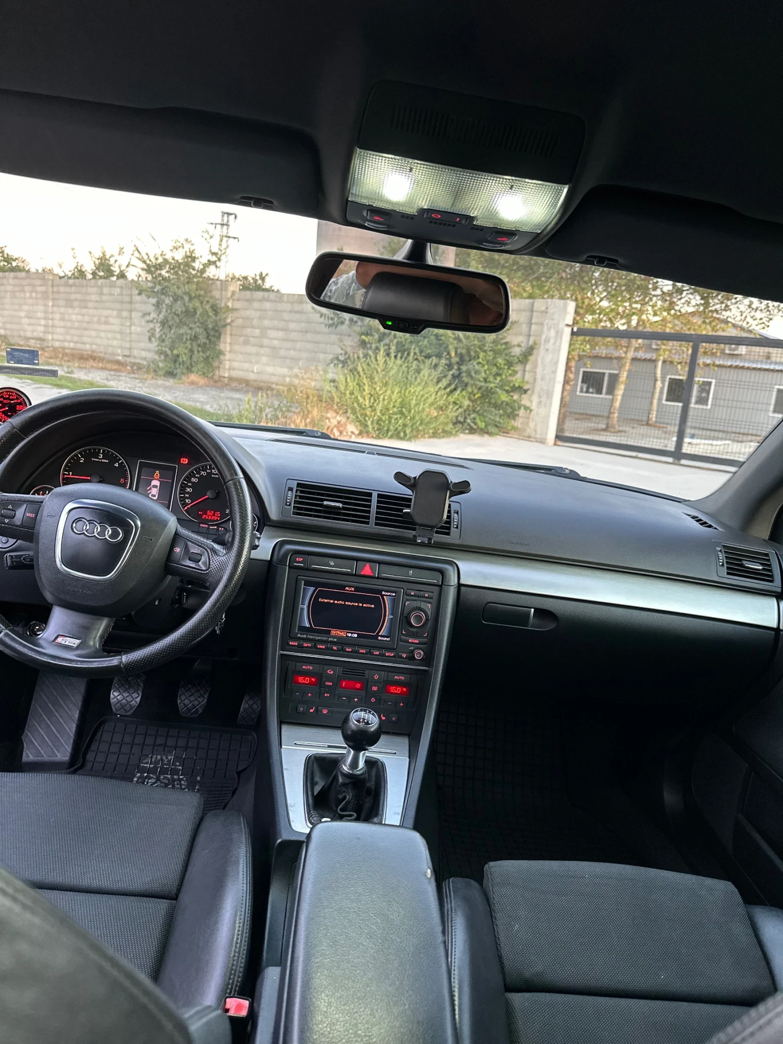 Audi A4  - изображение 8