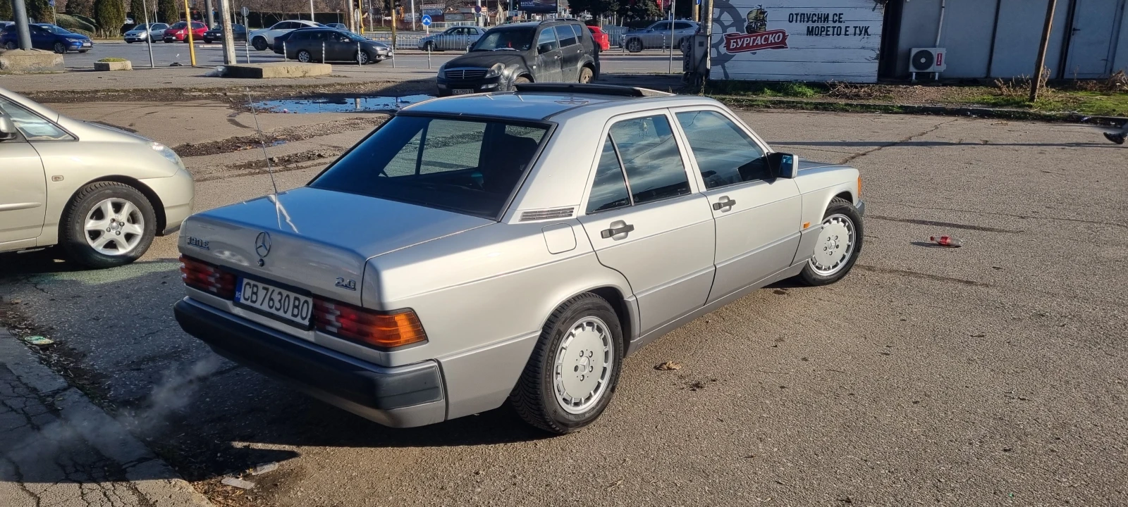 Mercedes-Benz 190 2.0 - изображение 5