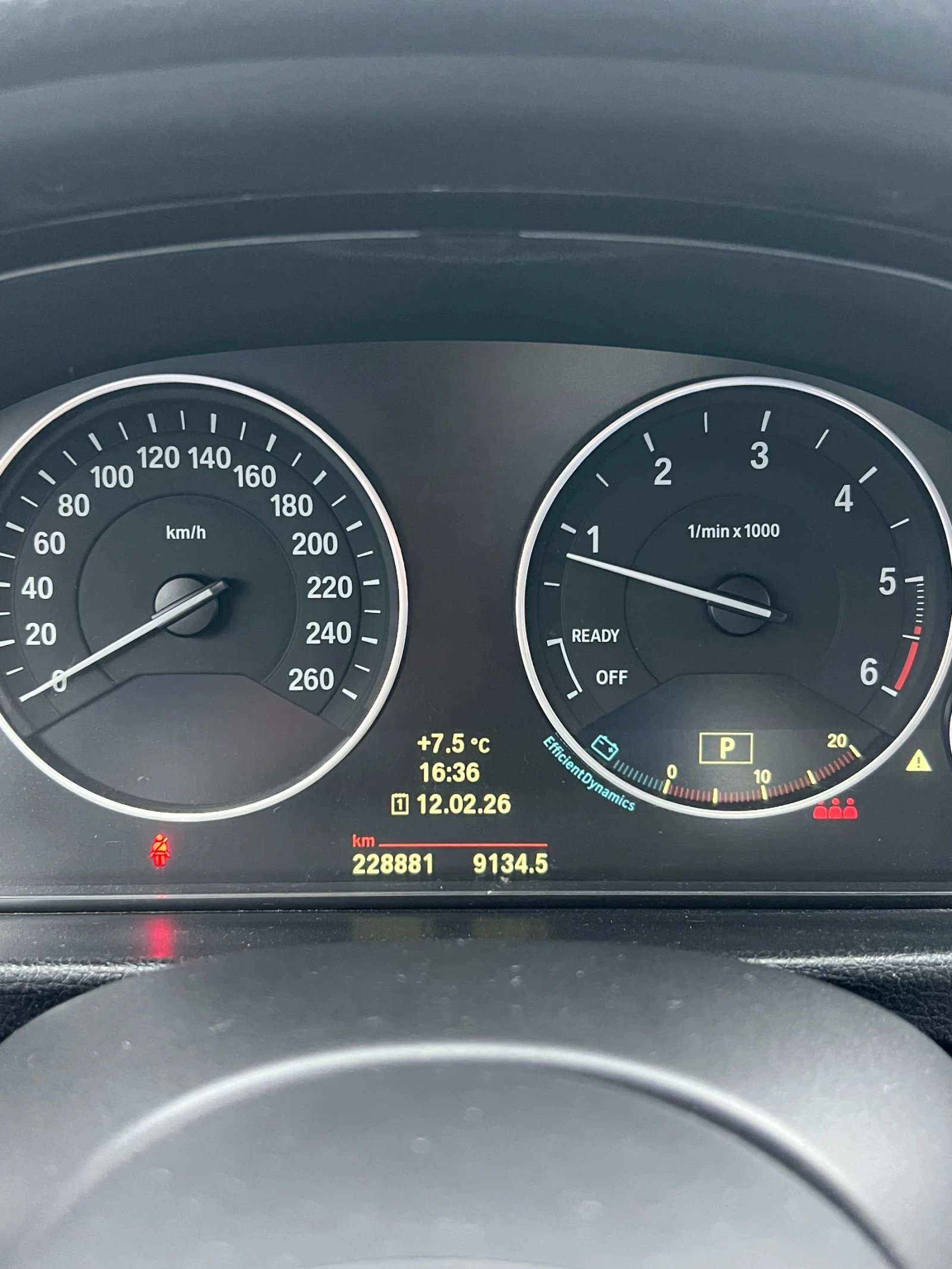 BMW 320 D 184к.с M-performance, снимка 8 - Автомобили и джипове - 53198342