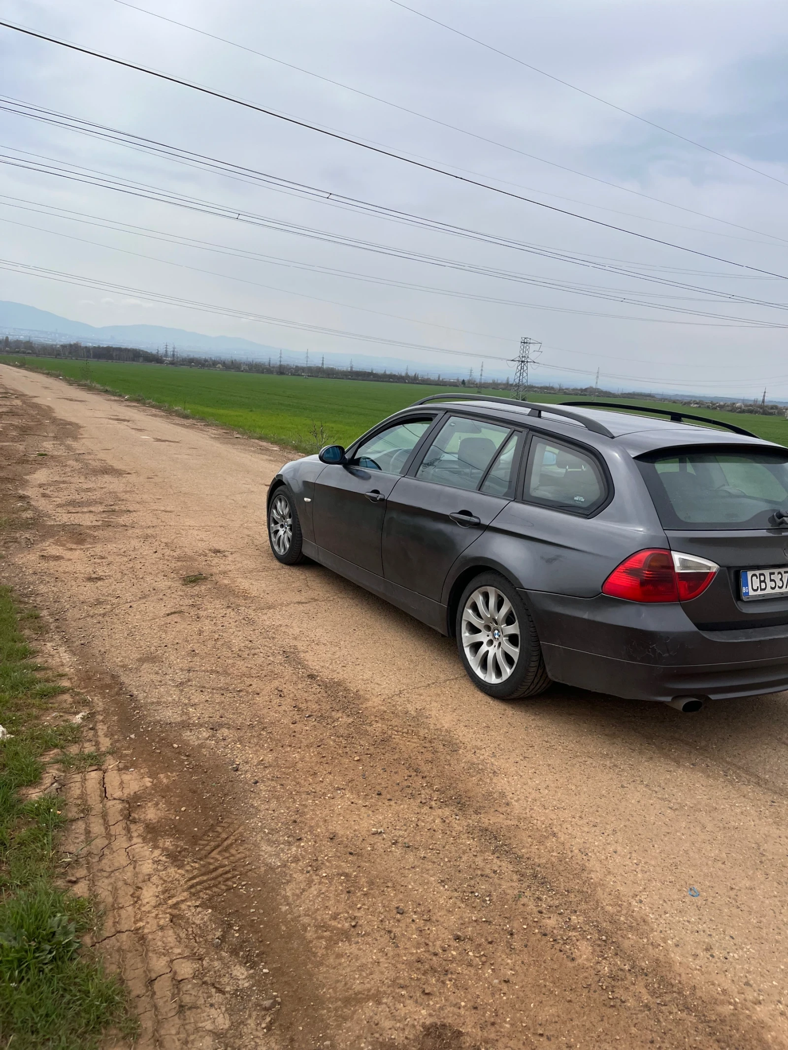 BMW 320, снимка 4 - Автомобили и джипове - 54254453