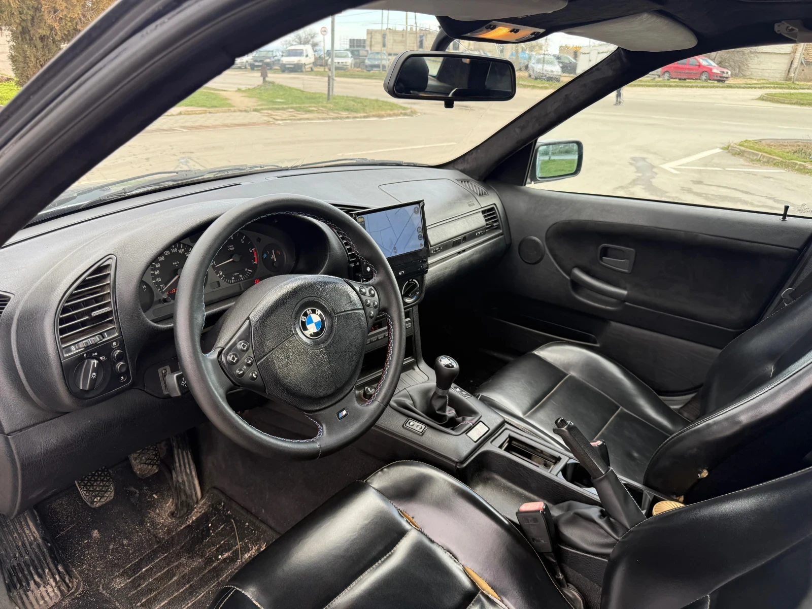 BMW 316 1.6i, снимка 14 - Автомобили и джипове - 54305386