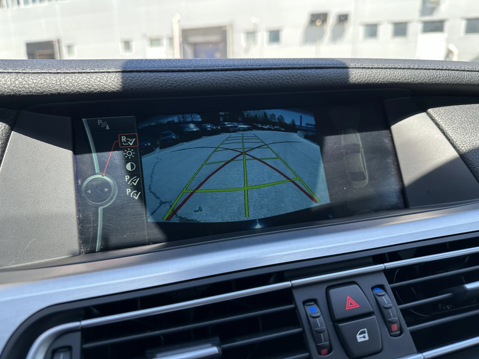 BMW 740 XD/M Pack/Реални километри, снимка 13 - Автомобили и джипове - 54355231