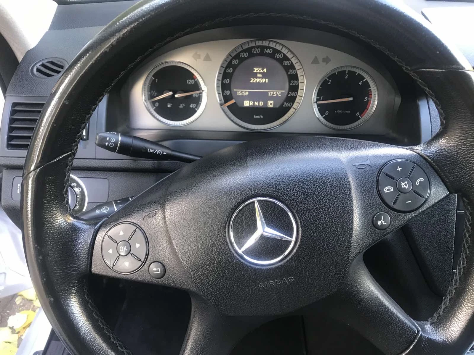 Mercedes-Benz C 220 Cdi AMG Пакет Avangarde ОМ646, снимка 13 - Автомобили и джипове - 54664484
