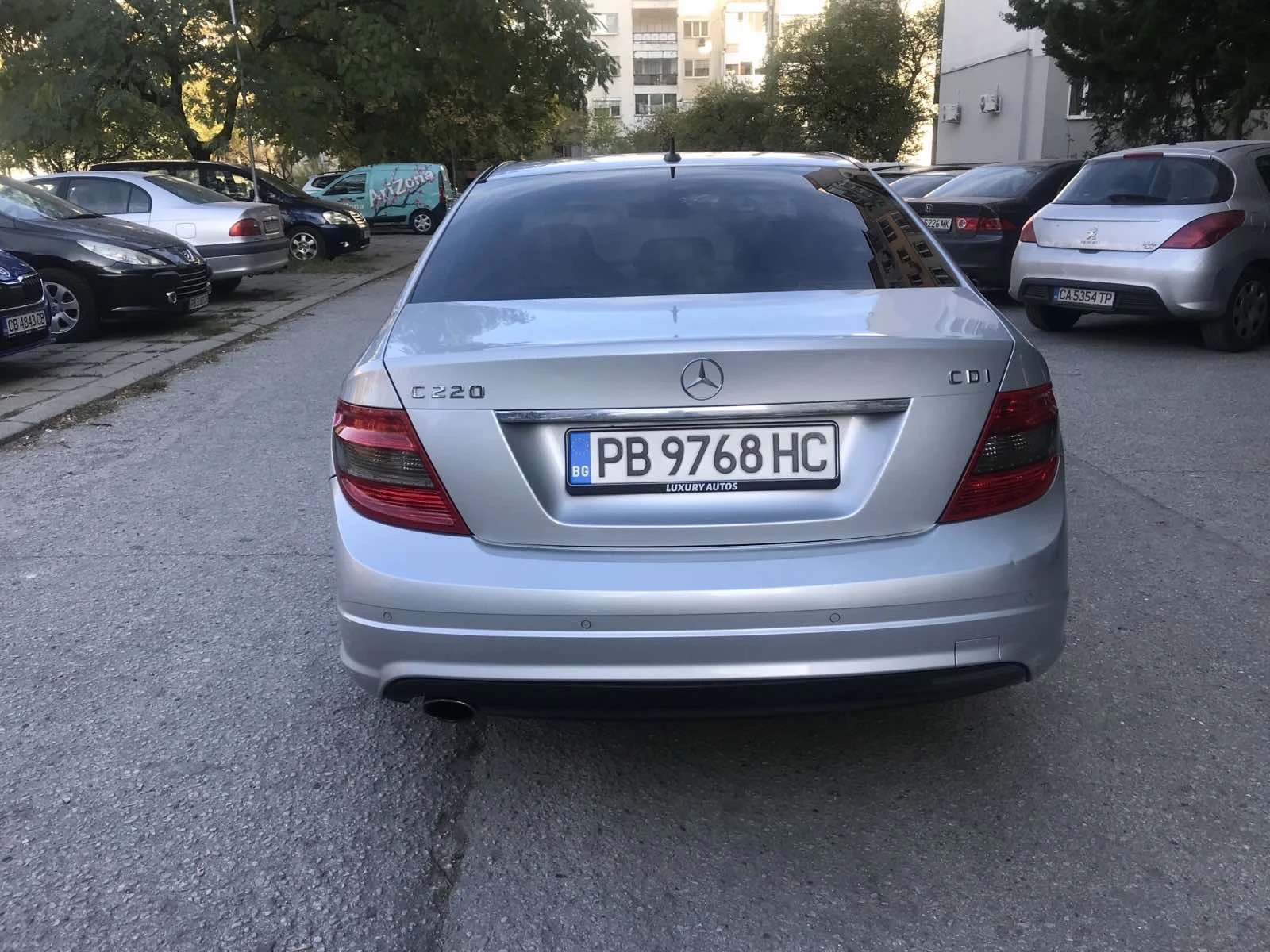 Mercedes-Benz C 220 Cdi AMG Пакет Avangarde ОМ646, снимка 3 - Автомобили и джипове - 54664484